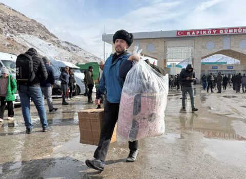 İran xalqı Türkiyəyə köç edir