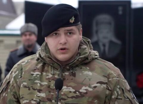 Kadırovun oğlu təyyarə ilə Moskvaya aparılır