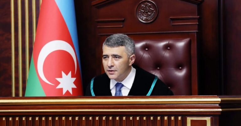 Ali Məhkəmədə iclas keçirildi Ali Məhkəmədə iclas keçirildi