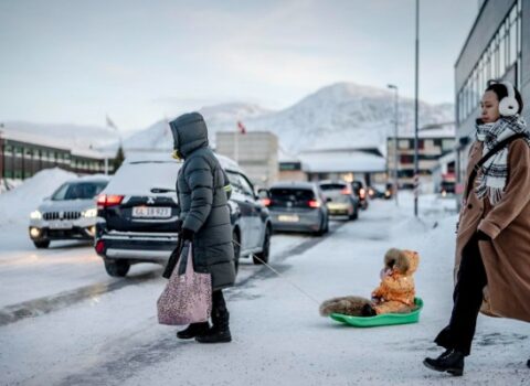 Qrenlandiya işıqsız və istiliksiz qaldı