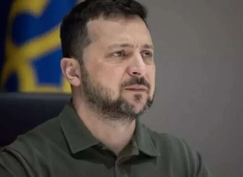 Zelenski fövqəladə vəziyyət elan etdi