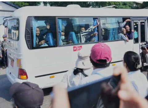 Myanmada 6 mindən çox məhbus əfv edilib