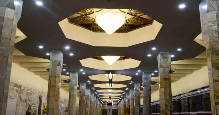 Sabahdan “Memar Əcəmi”nin 4-cü çıxışı bağlanır Sabahdan “Memar Əcəmi”nin 4-cü çıxışı bağlanır