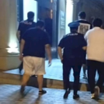 Şəhidlər xiyabanında əxlaqsız videolar çəkən əcnəbilər şikayət verdilər