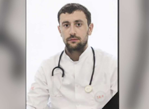 Təcili tibbi yardımın işçisi vəfat etdi – FOTO