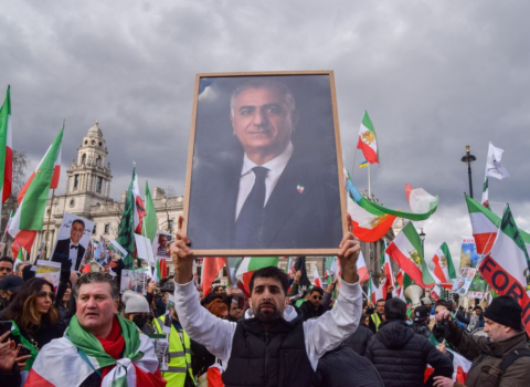 İranla bağlı SENSASİON DETALLAR: Pəhləvi hansı yolla GERİ QAYIDIR?