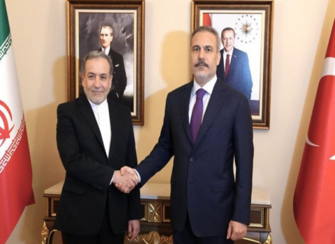 Hakan Fidan son sutkada Abbas Əraqçi ilə iki dəfə telefon danışığı aparıb