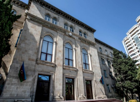 Əli Əsədov QƏRAR İMZALADI