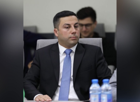 “Əziz valideynlər, uşaqlarınız danışa bilmirsə…” – Jurnalistdən ÇAĞIRIŞ
