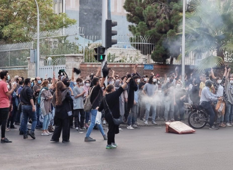 İranda insanlar BELƏ ÖLDÜRÜLÜB: Pulemyotla təchiz olunmuş avtomobillər yerləşdirilib, sonra isə…