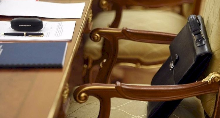 Baş idarənin rəisi işdən çıxarıldı Baş idarənin rəisi işdən çıxarıldı