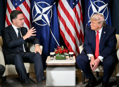 NATO rəhbəri Trampa görə bunu etməyə məcburdur – Politico