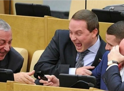 Deputatları çəkmək qadağan edildi – Rusiyada