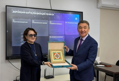 Aktotı Raimkulovanın Astanada görüşləri davam edir