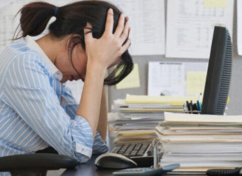 Hədə ilə işçini əlavə işlətmək qadağan edildi