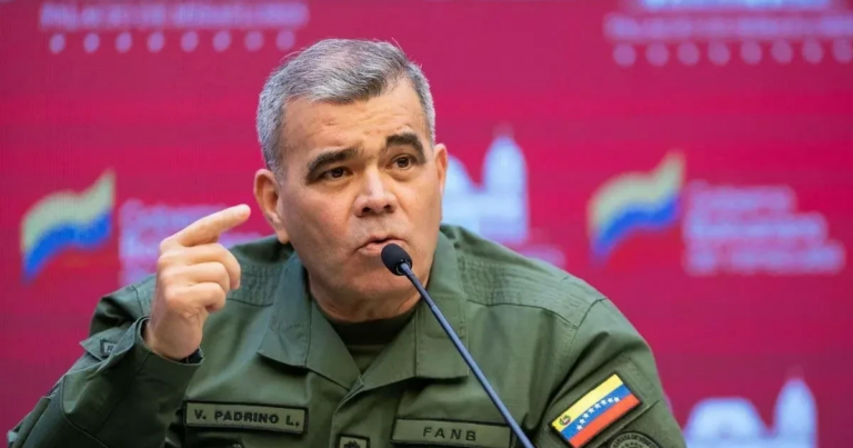 Müdafiə naziri venesuelalılara çağırış etdi