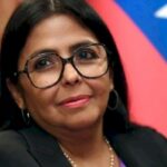 Delsi Rodriqes Venesuelanın müvəqqəti prezidenti kimi and içdi