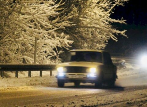 Şamaxı-Ağsu yolunda qarlı və şaxtalı hava – Sürücülərə xəbərdarlıq