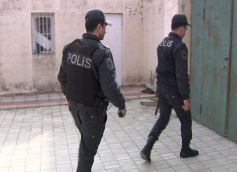 Maşın adı ilə evə girdi, qızıl və sənədləri oğurladı – Sabunçuda əməliyyat