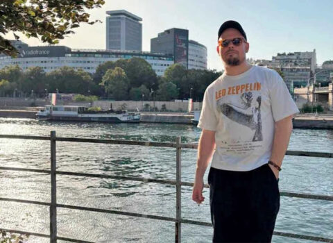 Jurnalist Parisdəki evində ölü tapıldı