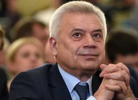 Vahid Ələkbərovun Bakı həyatı: kasıb, atasız…