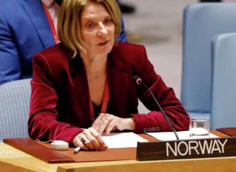 Adı sənədlərdə hallanan səfir vəzifəsindən uzaqlaşdırıldı