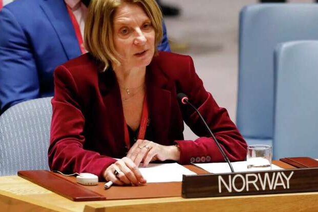 Adı sənədlərdə hallanan səfir vəzifəsindən uzaqlaşdırıldı