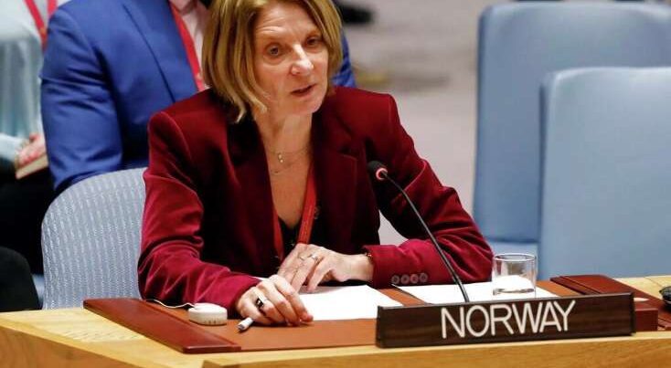 Adı sənədlərdə hallanan səfir vəzifəsindən uzaqlaşdırıldı