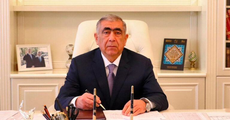 Saleh Məmmədov vəzifəsindən azad edildi Saleh Məmmədov vəzifəsindən azad edildi
