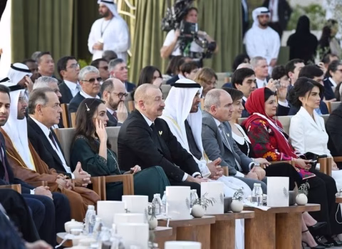 İlham Əliyevə “Zayed İnsan Qardaşlığı Mükafatı” təqdim olundu
