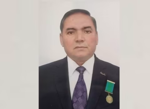 Bu universitetin professoru vəfat etdi