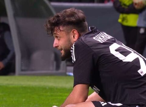 Məşhur futbolçu Nərimanla komanda yoldaşı oldu
