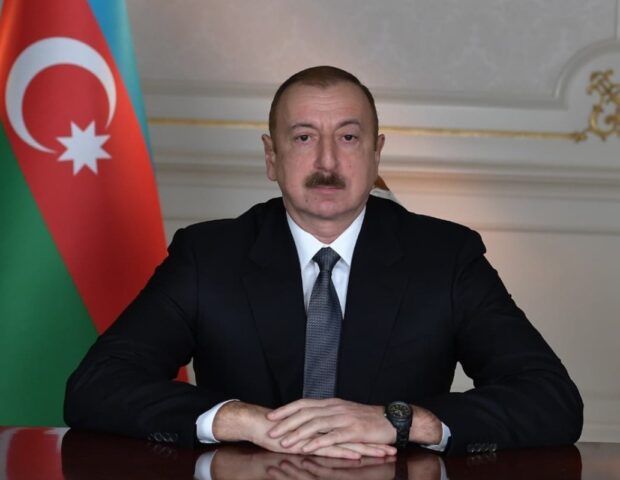 Prezident Belqradda Ümummilli Liderin abidəsini ziyarət etdi