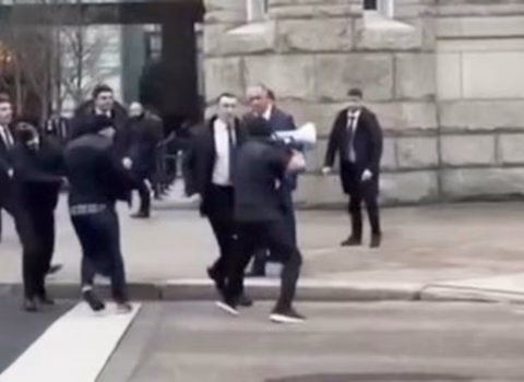 ABŞ-dan prezidentin kortejinə edilən hücumla bağlı daha bir açıqlama