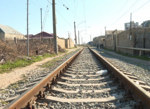 Bu ərazidə dəmir yolu ÇƏKİLƏCƏK