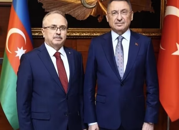 Fuad Oktay Azərbaycana gəlib