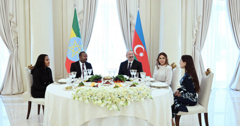 Efiopiyanın baş nazirinin şərəfinə rəsmi nahar verildi – VİDEO