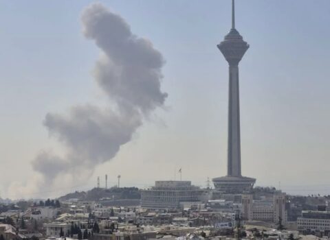 TƏCİLİ: İsrail İranı bombalamağa başladı