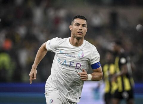 Ronaldo geri qayıdır, boykota son qoydu