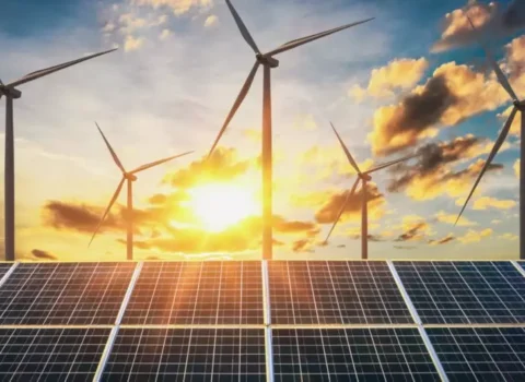 Azərbaycanda günəş və külək enerjisi istehsalı artıb