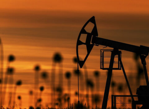 Dünya bazarlarında neft bahalaşdı