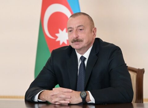 İlham Əliyev: Cey Di Vens bizim dostumuzdur