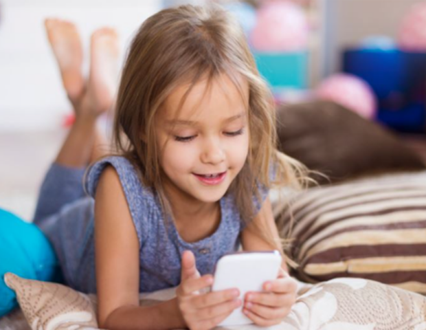 Daha bir ölkə uşaqlara sosial şəbəkələri qadağan etməyə hazırlaşır