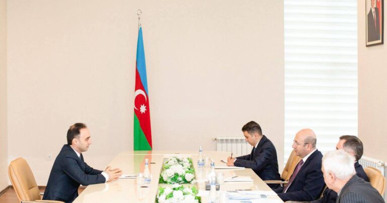 Anar Quliyev Masallıda vətəndaşları qəbul edib Anar Quliyev Masallıda vətəndaşları qəbul edib