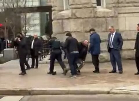 Prezidentin təhlükəsizlik xidmətinin əməkdaşları ABŞ polisi ilə birlikdə təxribatın qarşısını aldılar – VİDEO