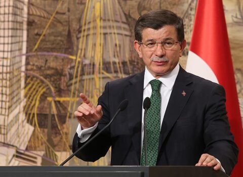 Tabutumu azərbaycanlı gənclər daşısın… – Davudoğlu