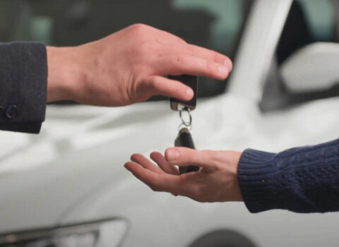 Azərbaycanda bu şəxslərə pulsuz avtomobil VERİLƏCƏK