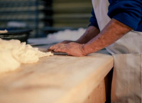 Mingəçevirdə çörək zavodunun əməkdaşı iş yerində öldü