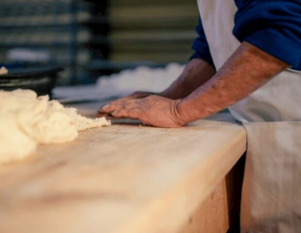 Mingəçevirdə çörək zavodunun əməkdaşı iş yerində öldü