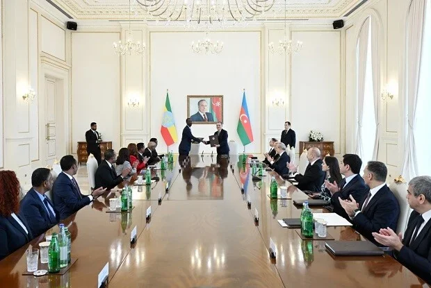 Efiopiya ilə bir sıra sənədlər imzalandı – Foto